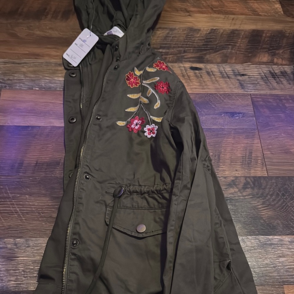 Floral Embroidered Hooded Jacket
